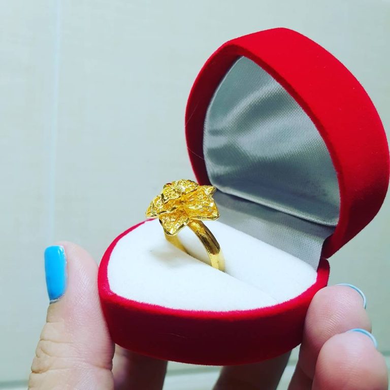 កុំផ្តើមការស្រលាញ់បើគ្មានស្នេហា.