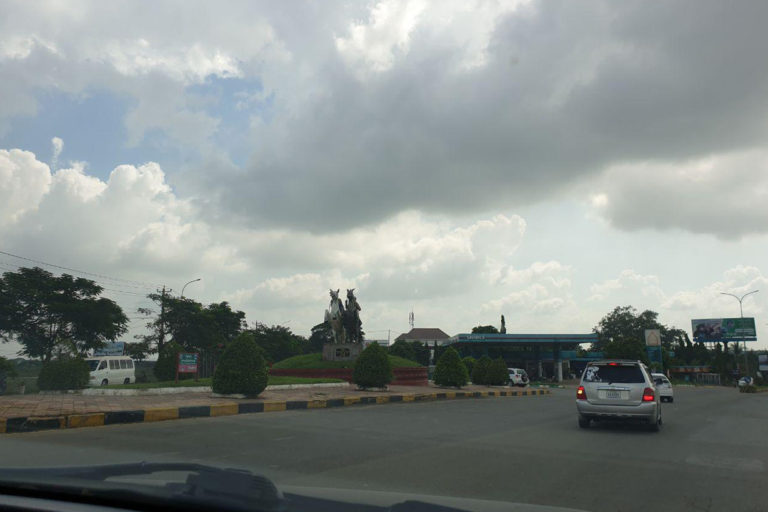 អ្នកអាចធ្វើបាន!